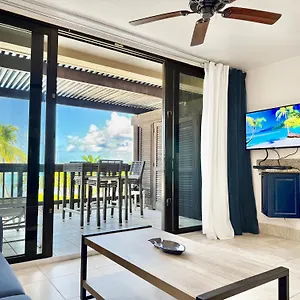  Apartment Sapphire Beachfront Free Wi - Fi! - Save!